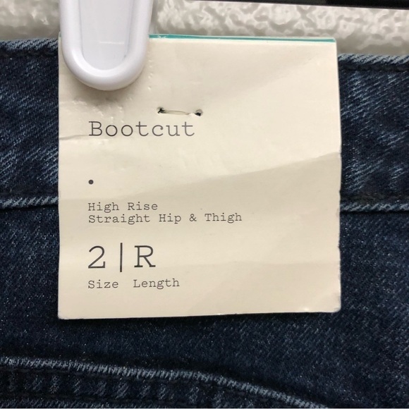 A New Day Women’s Dark Wash High Rise Straight Bootcut Jeans Size 2/26 NWT - Picture 5 of 6